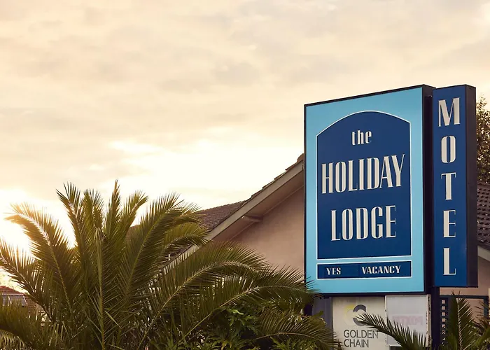 Holiday Lodge Motor Inn
